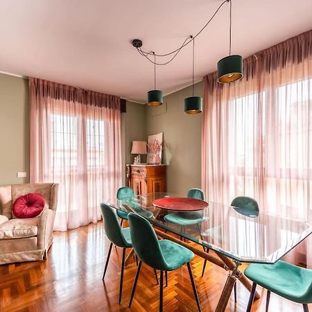 Апартаменти Navigli-Duomo Big House With Free Parking • Top! Мілан Екстер'єр фото